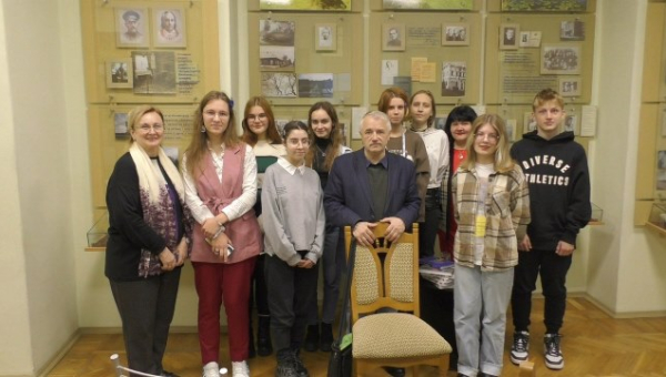 Кастрычніцкі майстар-клас для юных пісьменнікаў
