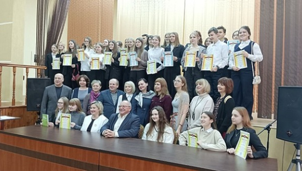 Аб удзеле супрацоўнікаў кафедры беларускага мовазнаўства ў правядзенні  ІІІ этапу рэспубліканскай алімпіяды па прадметах  «Беларуская мова» і «Беларуская літаратура»