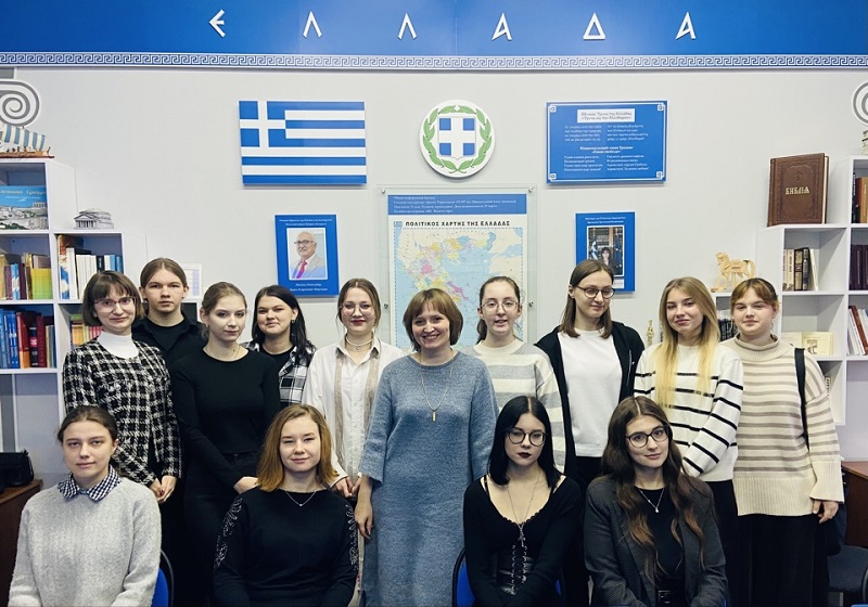 МАЛАДЫЯ ДАСЛЕДЧЫКІ ПАПУЛЯРЫЗУЮЦЬ СУЧАСНУЮ НАВУКУ