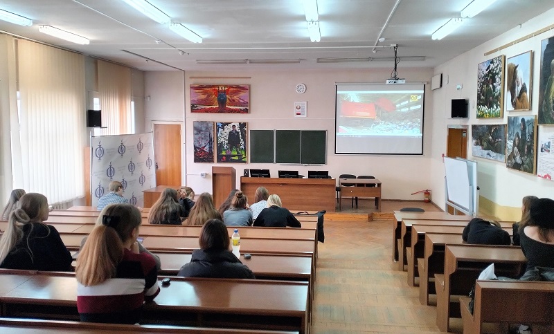 Круглы стол «Зямля ‒ мой дом. Як аптымальна абысціся з бытавымі адходамі»