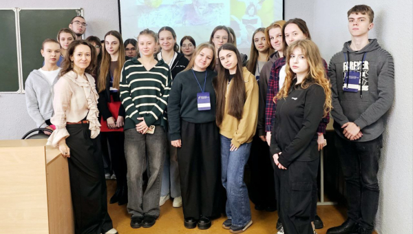Мастацкія коды і сэнсы тэксту: як сучасная паэзія ажывае ў інтэрактыўным каворкінгу