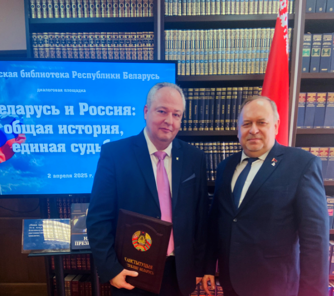 Филфак расширяет горизонты сотрудничества 