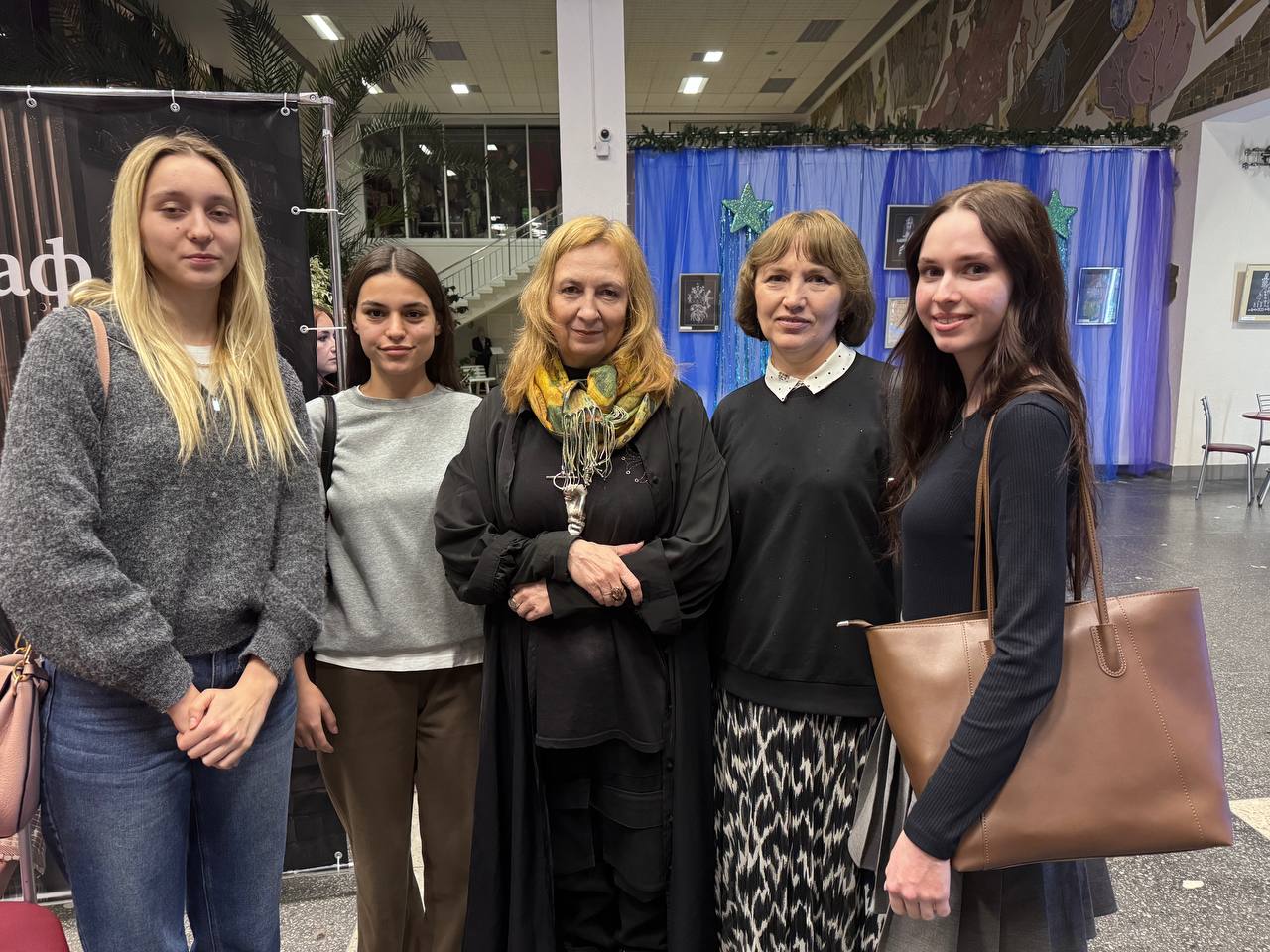 ПІСЬМЕННІЦКІЯ ВАНДРОЎКІ