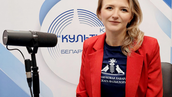 НА «ХВАЛІ» ФАЛЬКЛОРУ