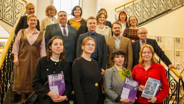ВЯСНОВЫЯ ПЕРАЗОВЫ: ЖАНЧЫНЫ-ТВОРЦЫ НА СТАРОНКАХ САКАВІЦКАГА НУМАРА “РОДНАГА СЛОВА”