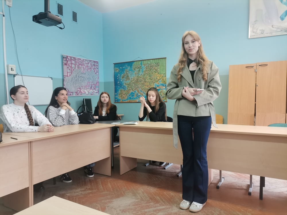 Літаратурная гасцёўня «Вобраз жанчыны ў беларускай і англійскай паэзіі»