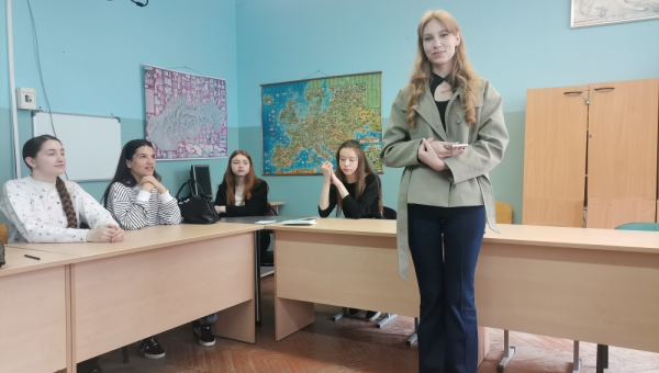 Літаратурная гасцёўня «Вобраз жанчыны ў беларускай і англійскай паэзіі»