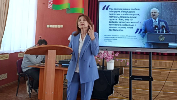 КАФЕДРА РАМАНСКАГА МОВАЗНАЎСТВА І ШКОЛА: ПРАЦУЕМ РАЗАМ