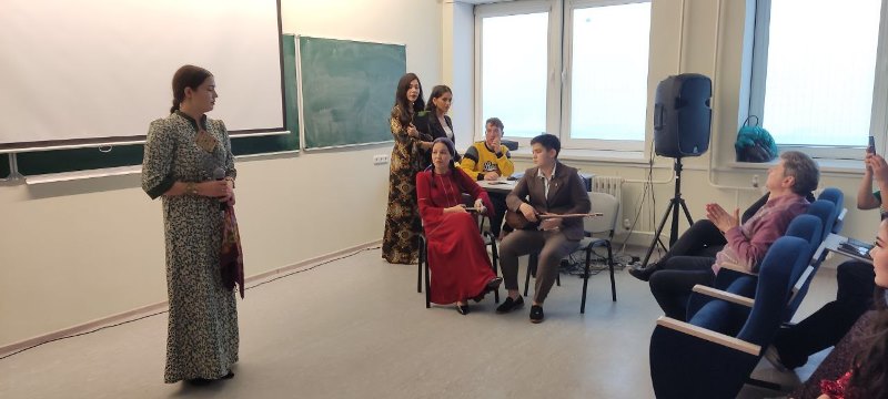 Tukjjli877_4.jpg