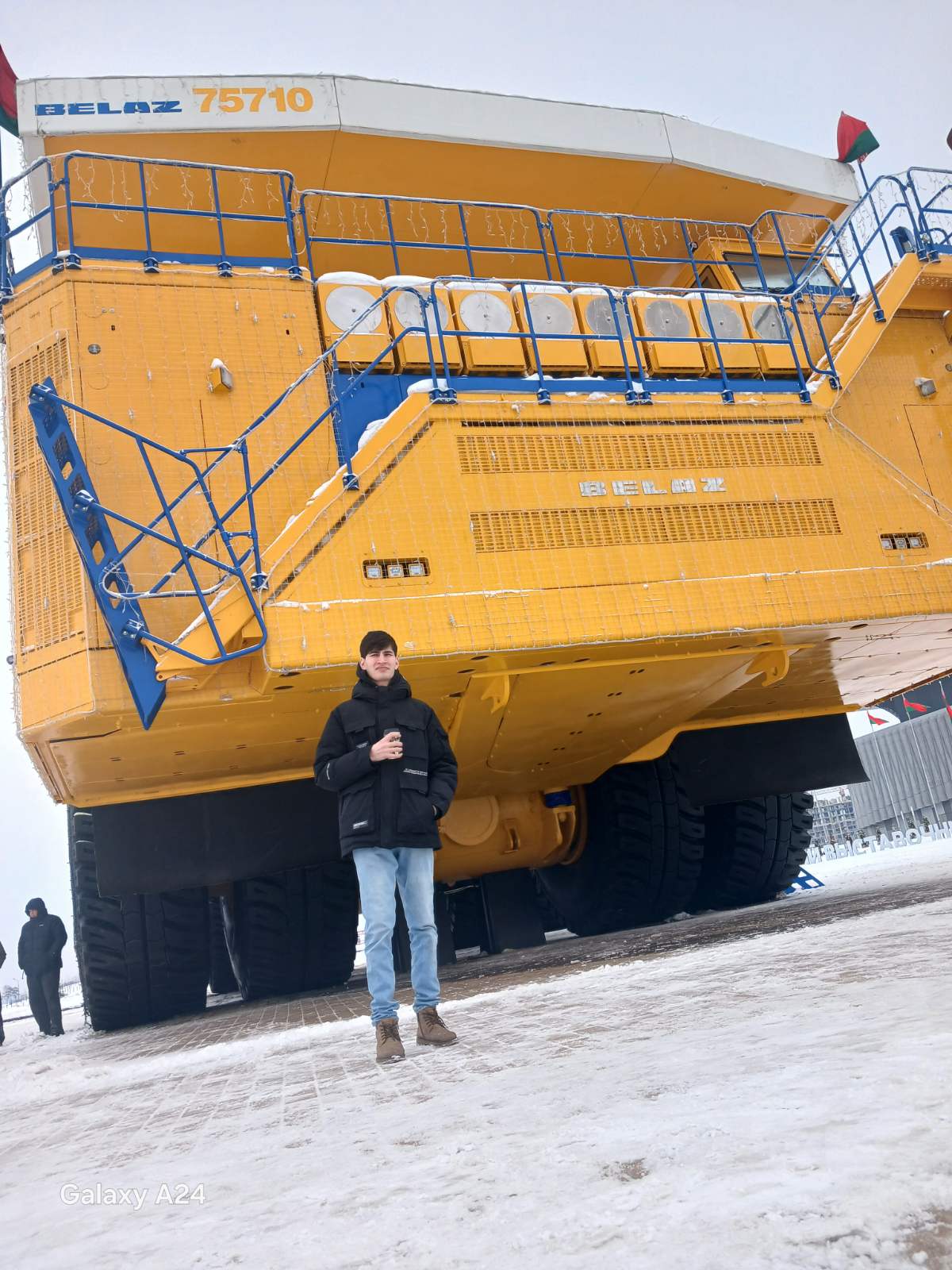 ph100220261823793749.jpg