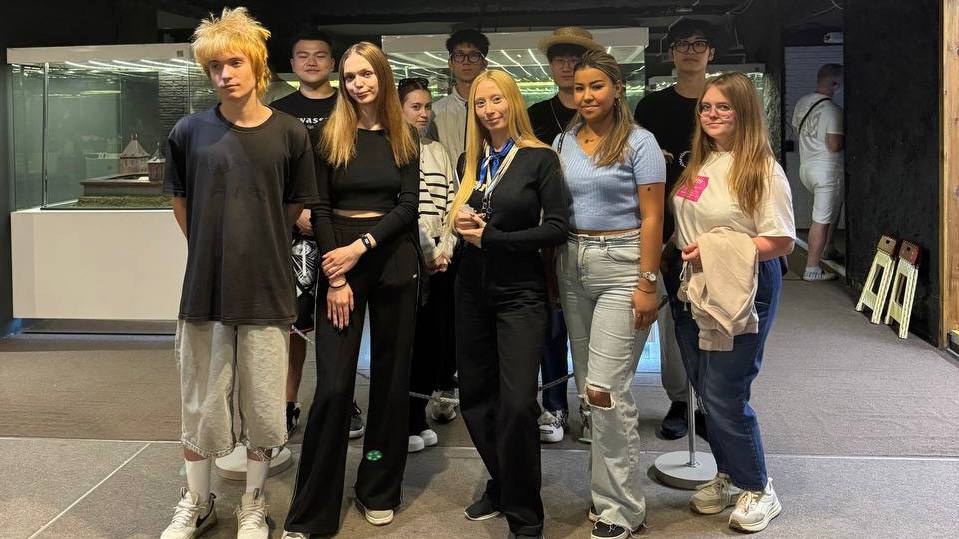 ytjyjy7kgyuj.jpg